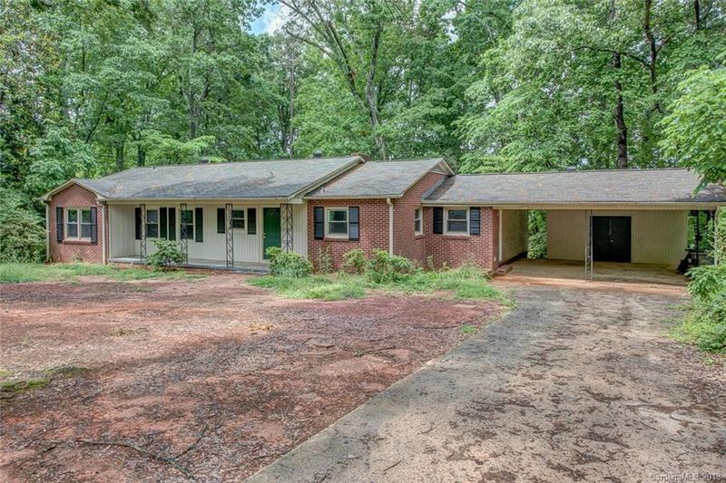 119 Ridge Ln, Gastonia, NC 28054