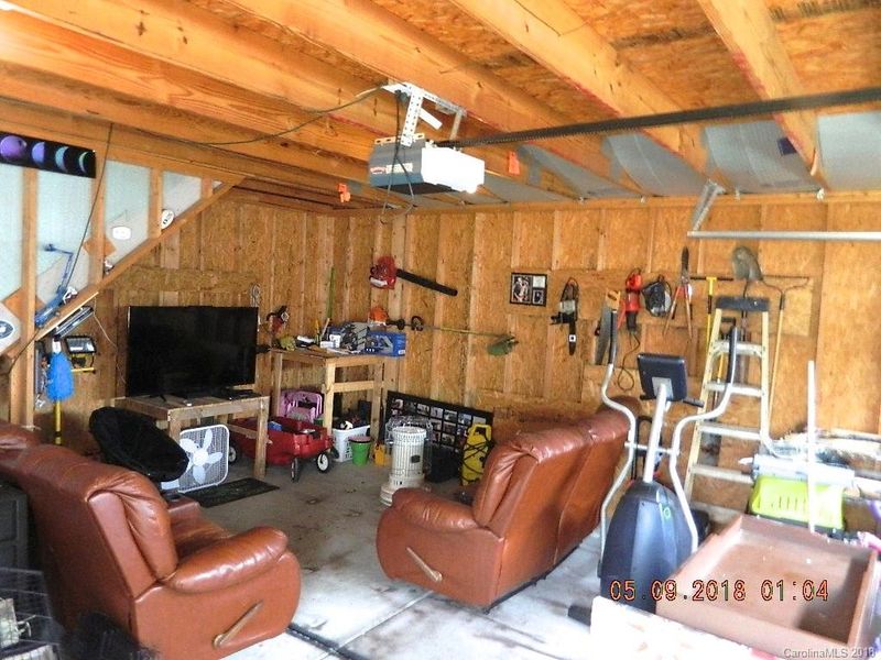 734 Centennial St #109, Gastonia, NC 28056