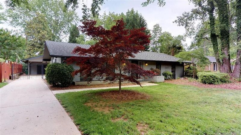 701 Gentry Pl, Charlotte, NC 28210