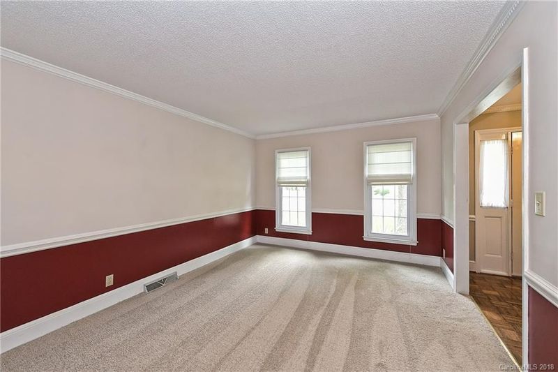 512 Robin Dr, Monroe, NC 28112