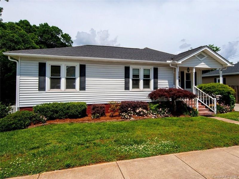 262 Eighth Ave, Cramerton, NC 28032