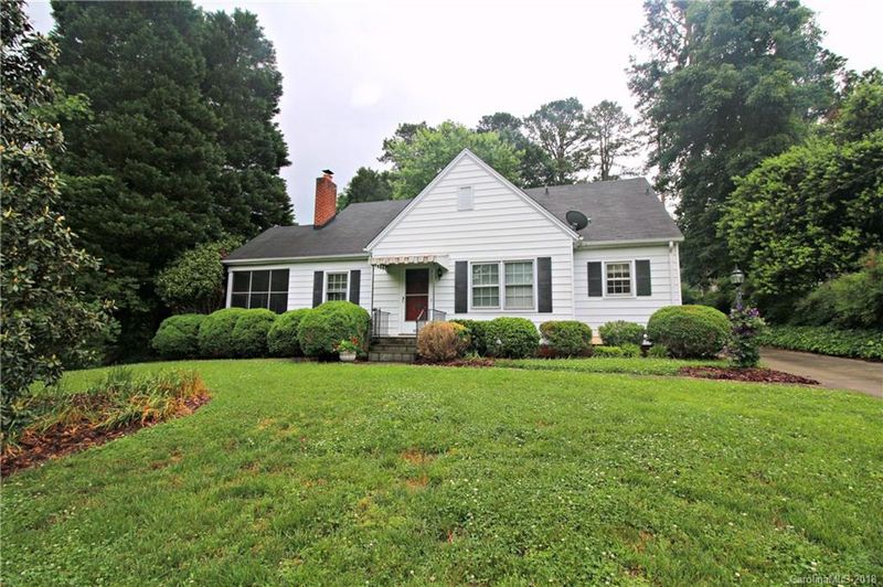 150 Hillcrest Ave SE, Concord, NC 28025
