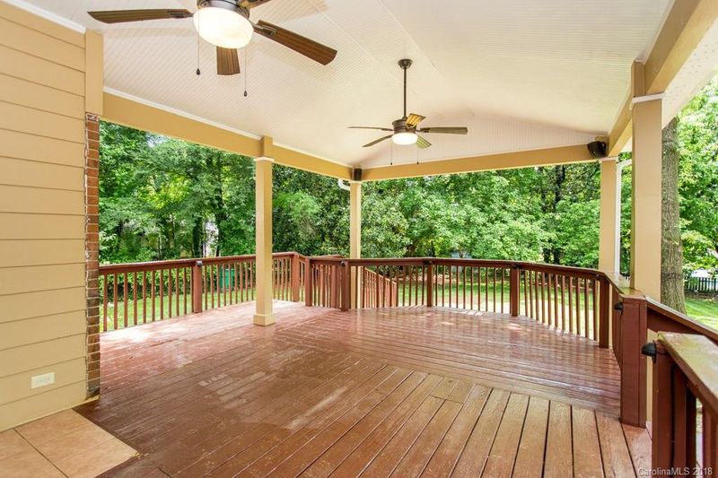 4910 Idlewild Rd N, Mint Hill, NC 28227