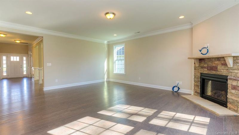 7260 Albemarle Dr #61, Denver, NC 28037