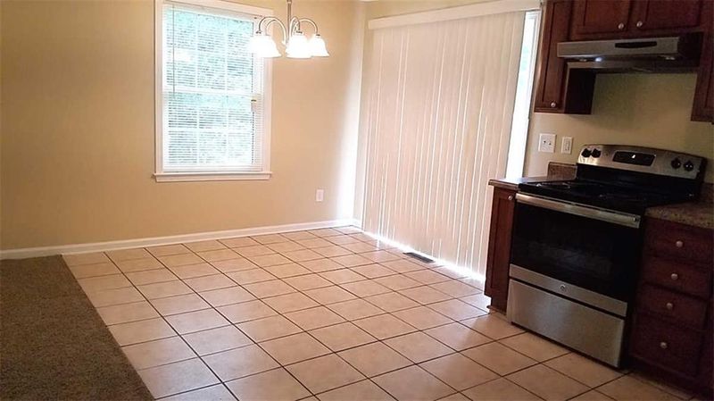 4723 Crystal St, Claremont, NC 28610