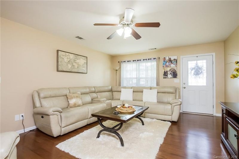 4921 Mcclure Rd #5, Charlotte, NC 28216