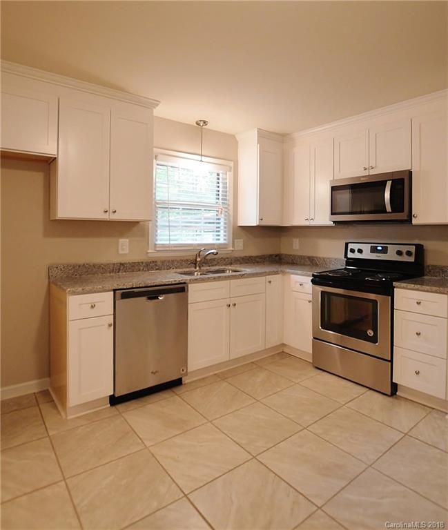 3544 Denson Pl, Charlotte, NC 28215