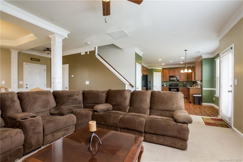 16607 Broadwing Pl, Charlotte, NC 28278