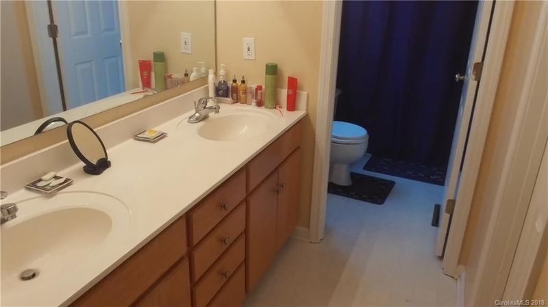 2546 Scott St, Kannapolis, NC 28083