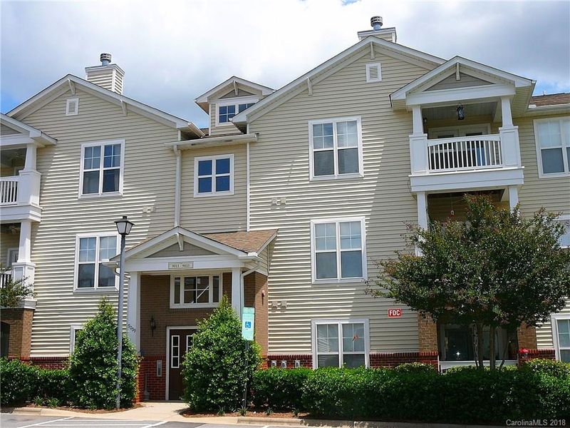 9023 Mcdowell Creek Ct, Cornelius, NC 28031