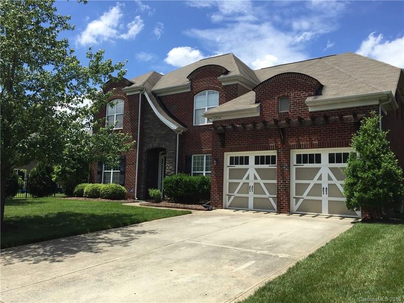 11534 Turning Hawk Rd, Charlotte, NC 28277