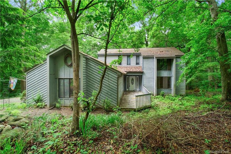 200 Dundin Pl, Matthews, NC 28104