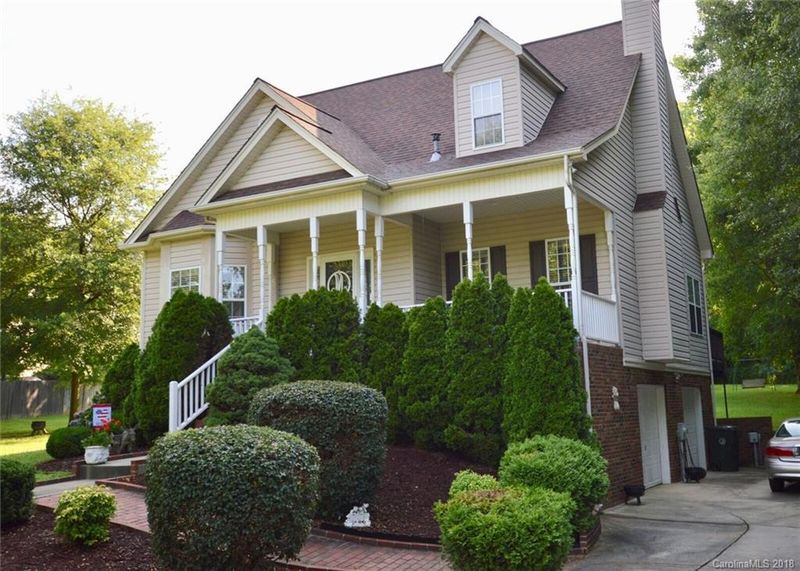 19516 Feriba Pl, Cornelius, NC 28031