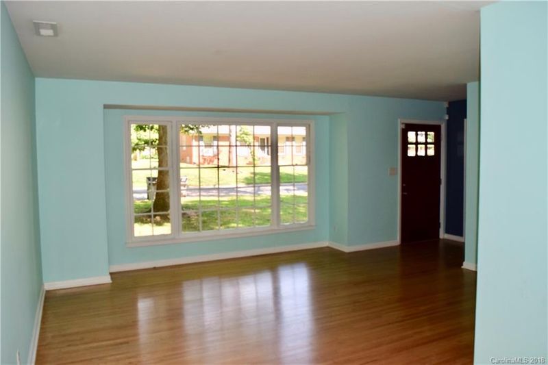 4440 Carriage Drive Cir, Charlotte, NC 28205