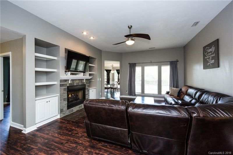 1409 Williamsburg Ln, Monroe, NC 28110