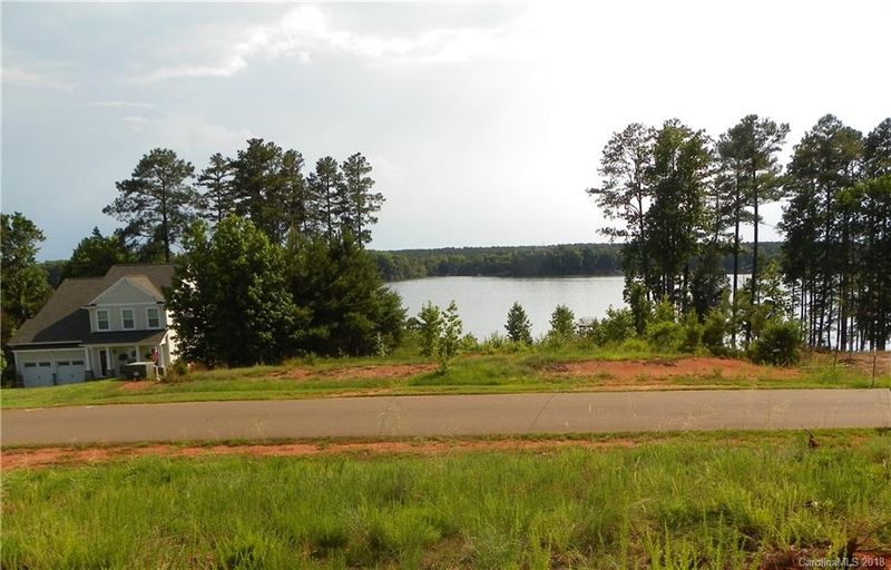 10208 Lake Shore Dr, Lancaster, SC 29720