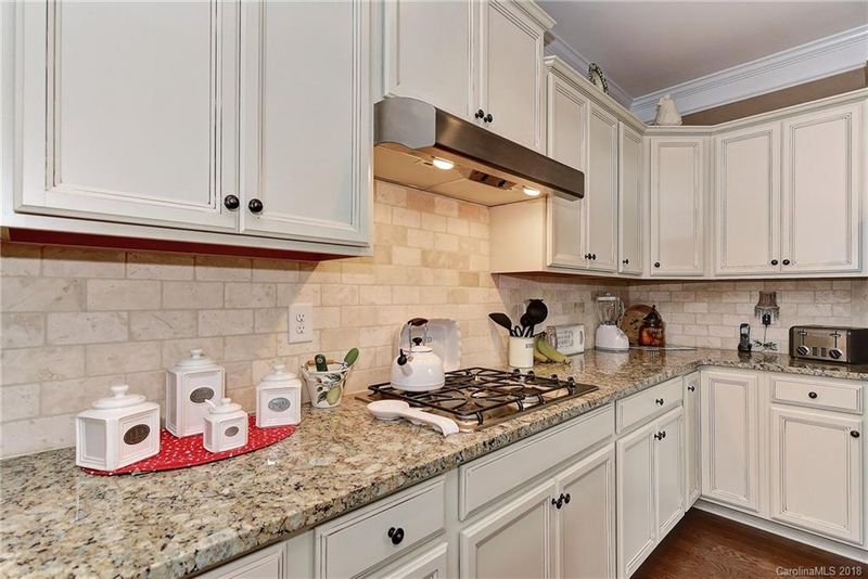 19758 Playwrights Way, Cornelius, NC 28031