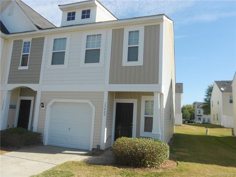13429 Calloway Glen Dr, Charlotte, NC 28273