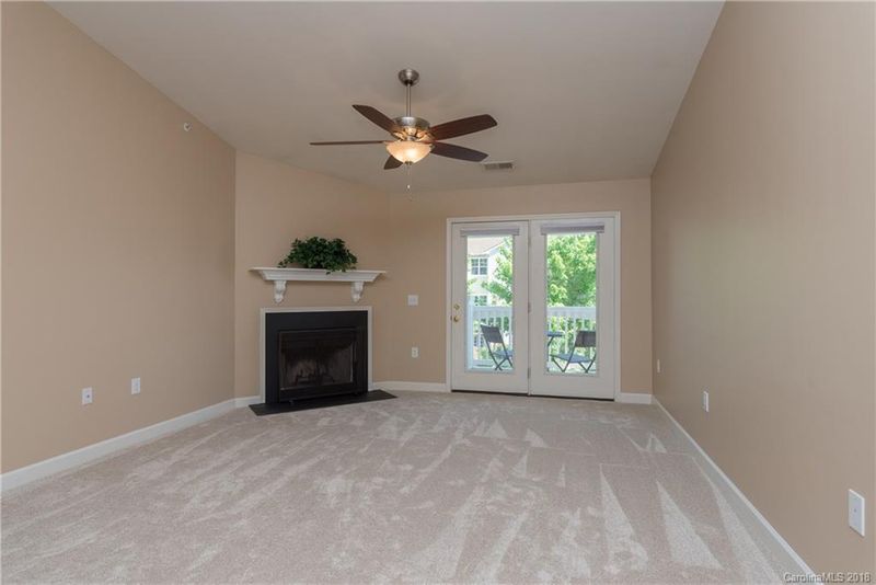 19850 Deer Valley Dr, Cornelius, NC 28031