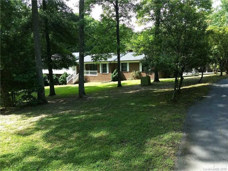 2841 Brantley Rd, Kannapolis, NC 28083