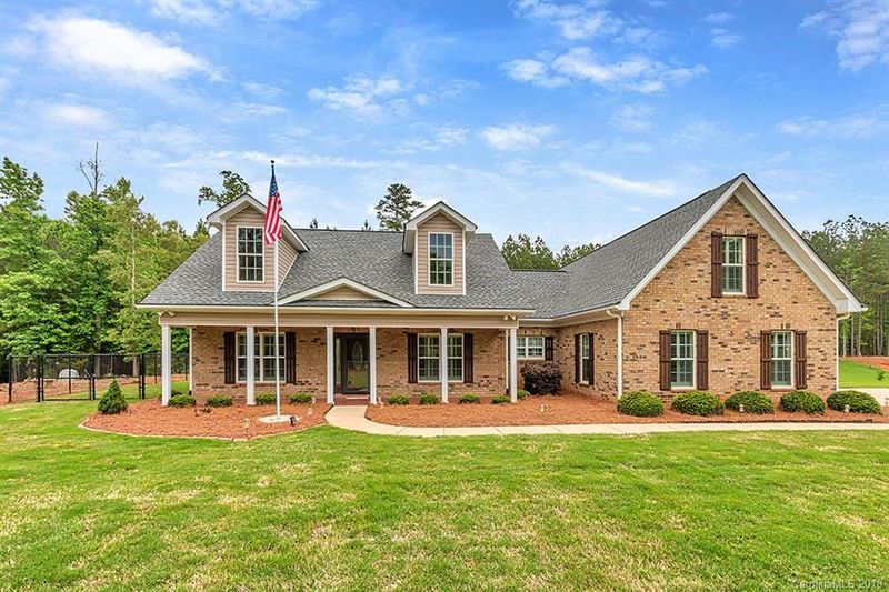 3064 Glenmoor Rd #8, York, SC 29745