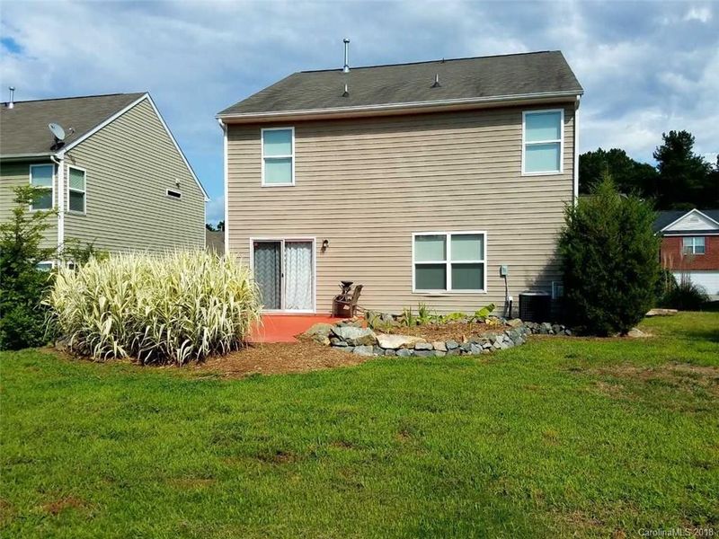 2221 Verde Creek Rd, Charlotte, NC 28214
