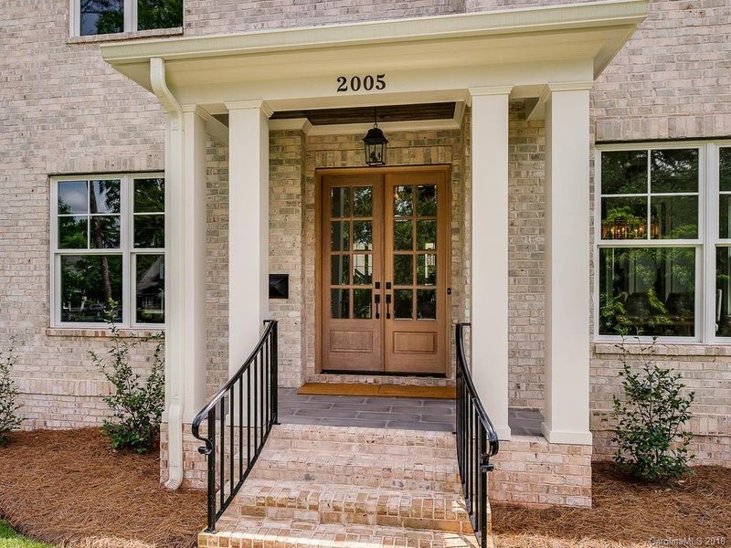 2005 Brandon Cir, Charlotte, NC 28211