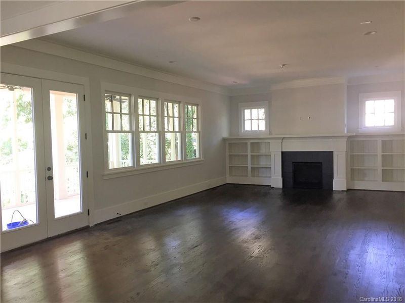 5725 Closeburn Rd, Charlotte, NC 28210