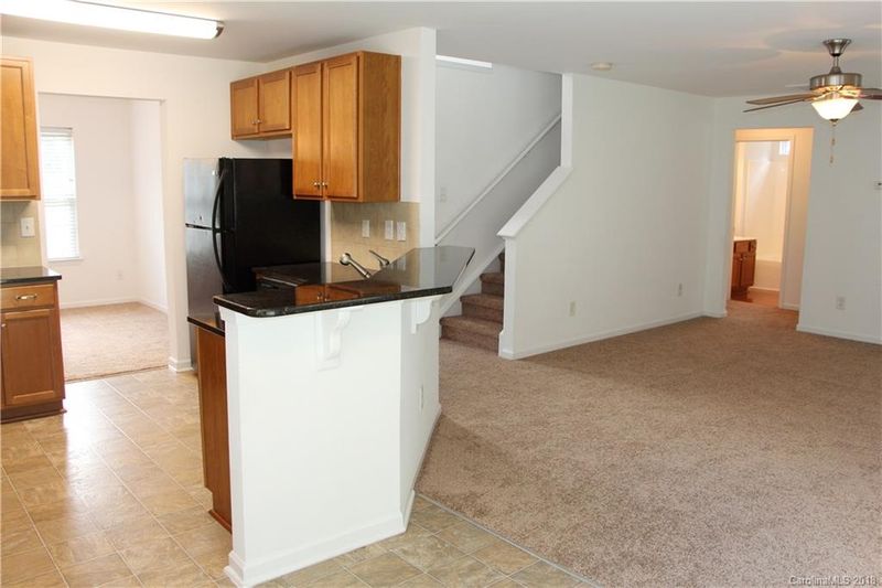 1609 Summit Ridge Ln, Kannapolis, NC 28083