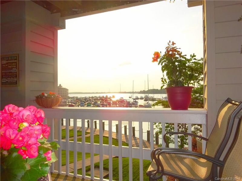 18803 Vineyard Point Ln #2, Cornelius, NC 28031