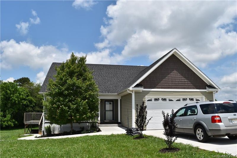 110 Burning Ln #34, Stony Point, NC 28678
