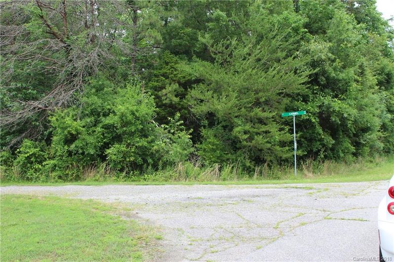 00 Carmel Cir #14, Mount Holly, NC 28120