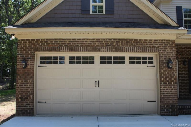 2439 Silverthorne Dr, Monroe, NC 28110
