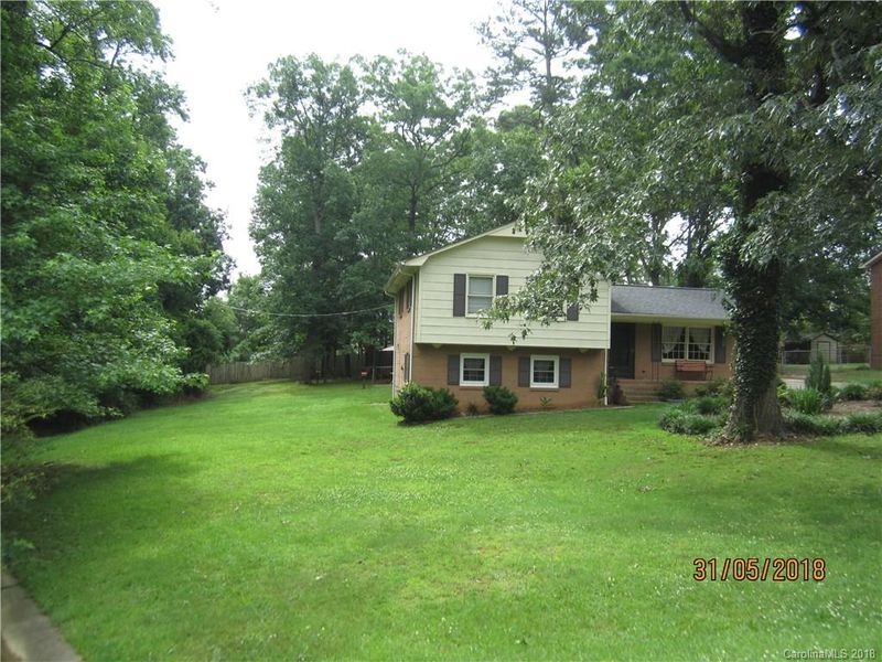 1916 Timber Lane Dr, Monroe, NC 28110