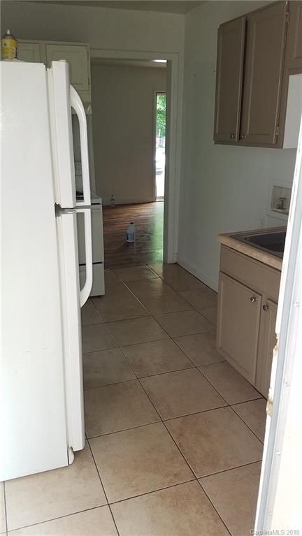 1629 Mcdonald St #4, Charlotte, NC 28216