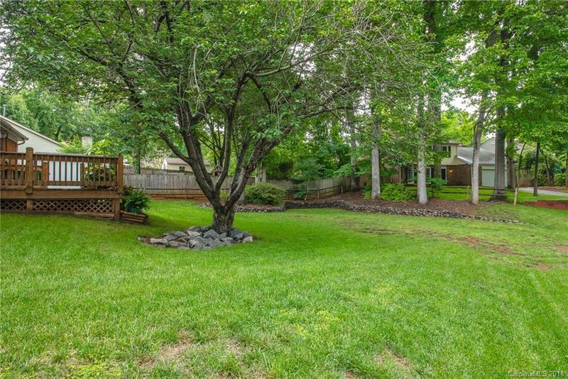 4429 Woods End Ln #17, Charlotte, NC 28277