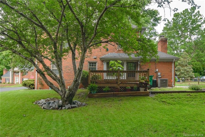4429 Woods End Ln #17, Charlotte, NC 28277