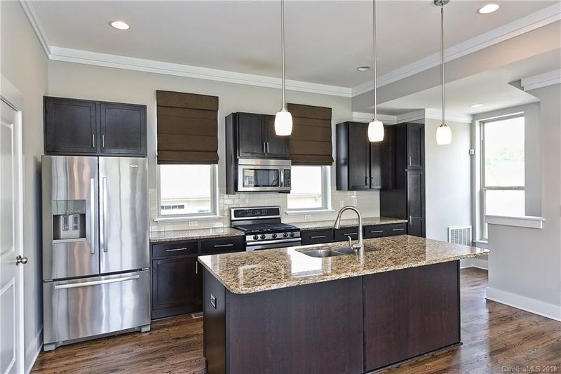 2928 Textile Way, Charlotte, NC 28205