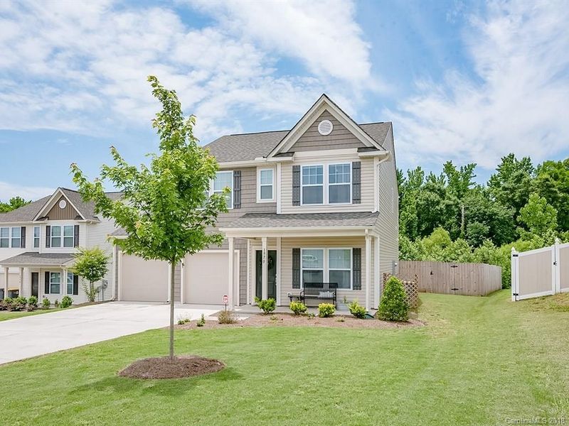 1970 Mallard Pointe Dr, Kannapolis, NC 28083