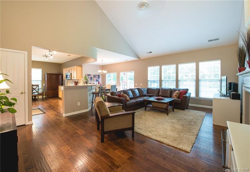18021 Bluff Inlet Rd, Cornelius, NC 28031