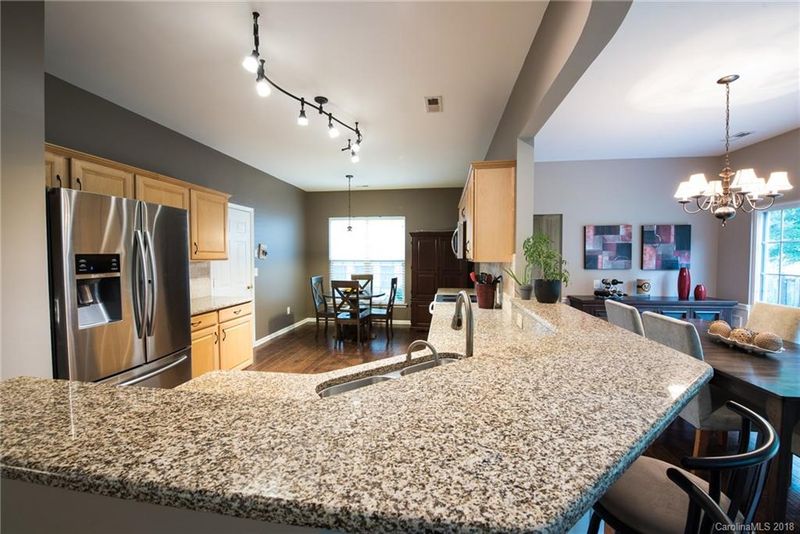 18021 Bluff Inlet Rd, Cornelius, NC 28031