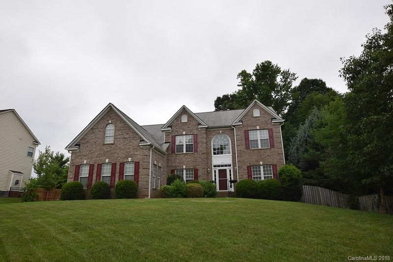 103 Cresthill Ln, Fort Mill, SC 29715