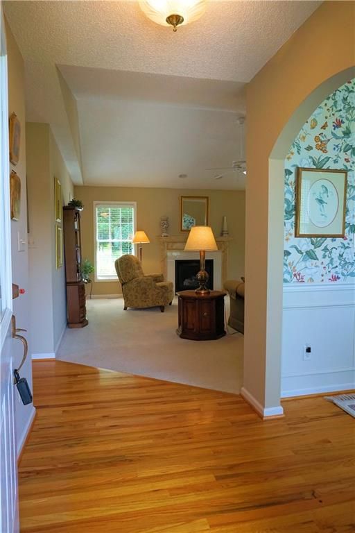 2910 25th St NE, Hickory, NC 28601