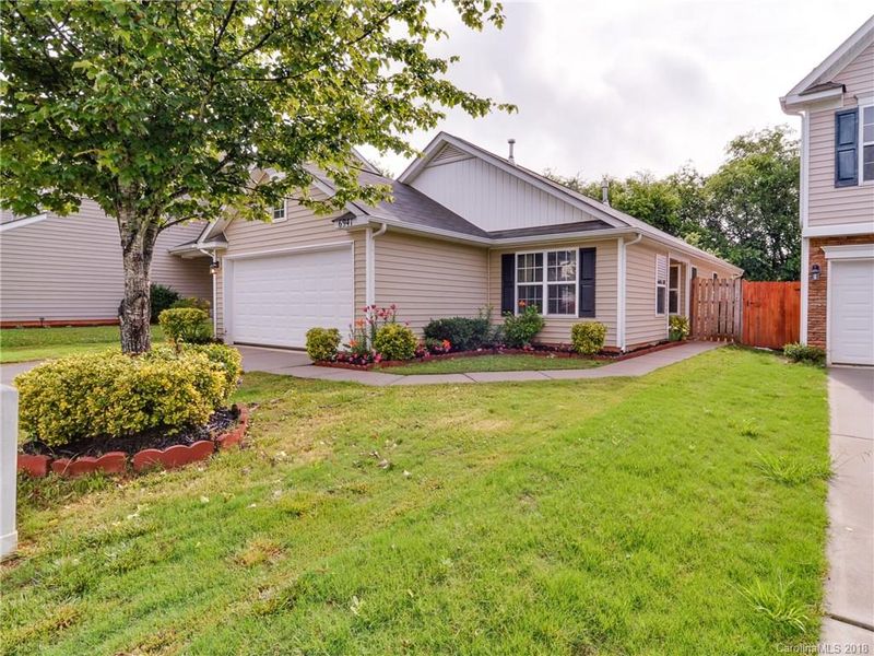 6941 Haines Mill Rd, Charlotte, NC 28273