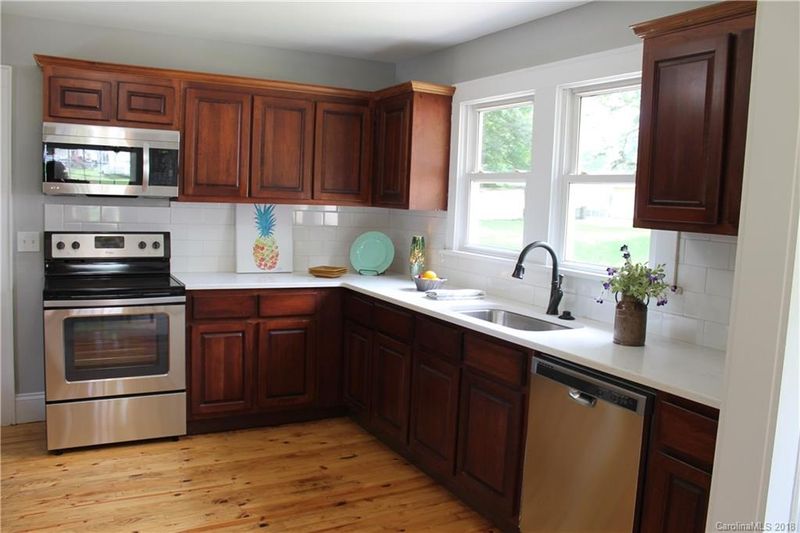 713 Darty St, Kannapolis, NC 28081
