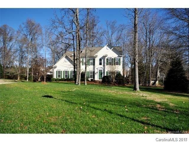 6004 Gladstone Ct, Matthews, NC 28104