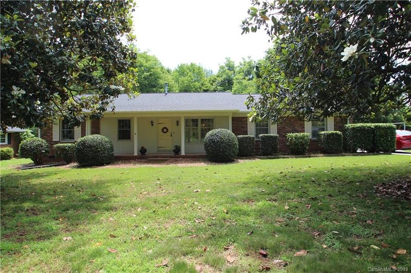304 Stowe Rd, Belmont, NC 28012