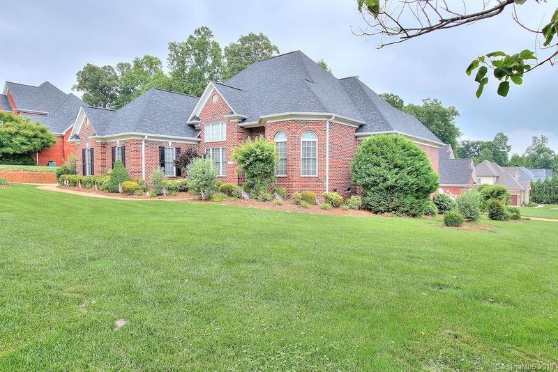 3524 Araglin Dr, Gastonia, NC 28056