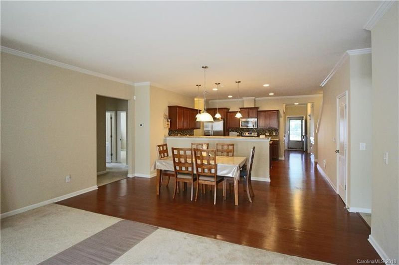 1811 Charbray Ln, Charlotte, NC 28213