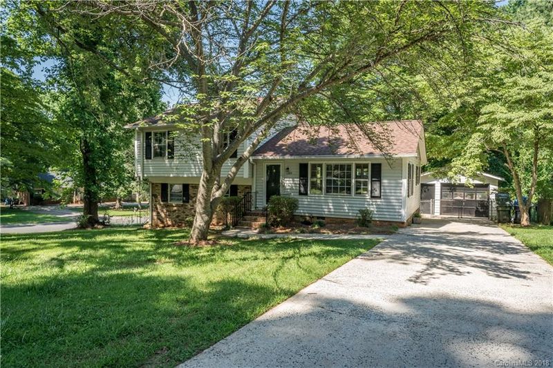 11305 Torino Rd #24, Matthews, NC 28105